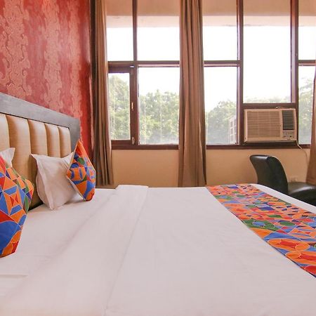 Fabhotel Town Pride Sohana Exterior photo